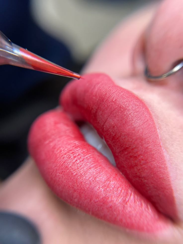 DERMOPIGMENTAZIONE LABBRA