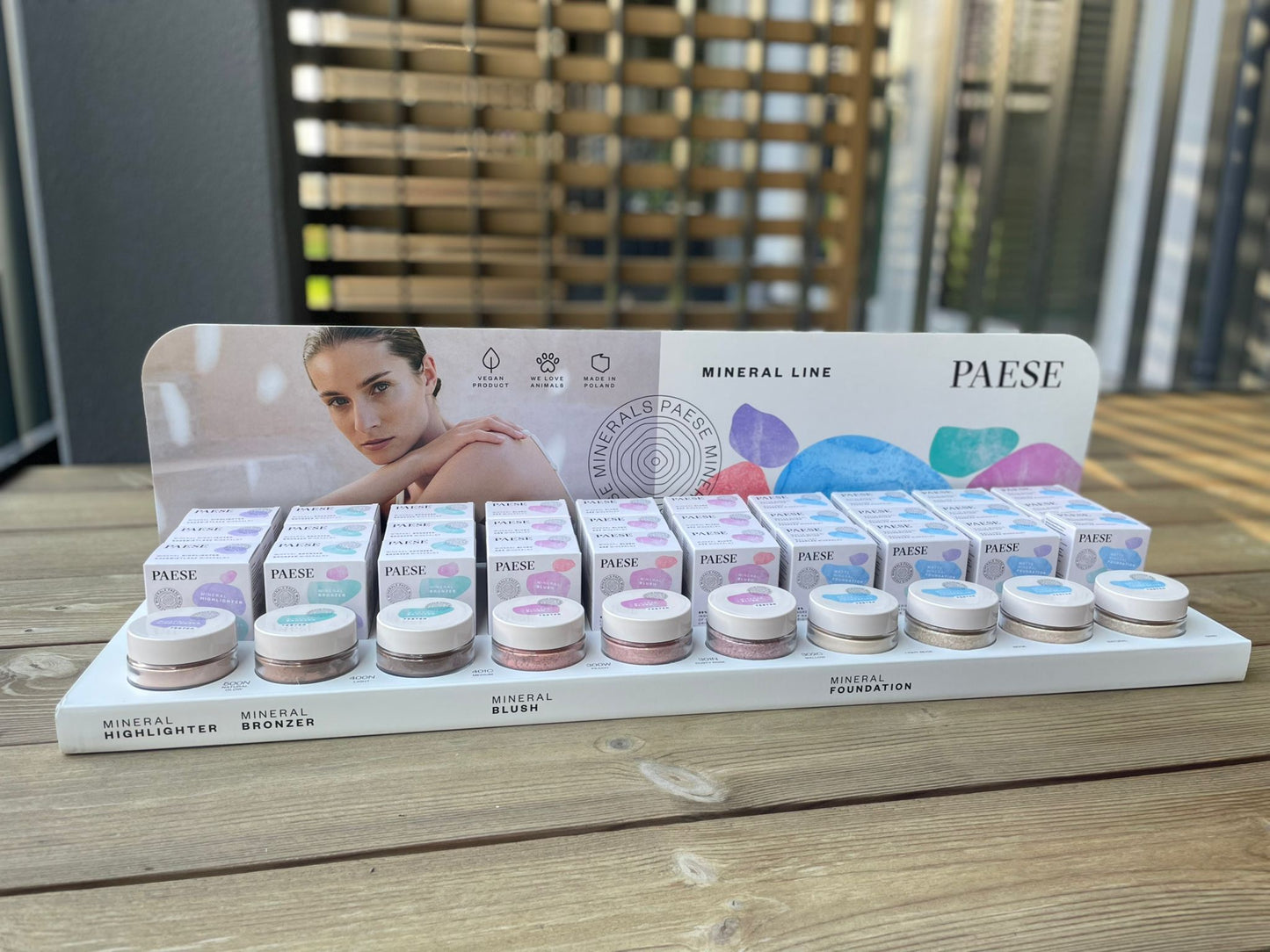 stand rivendita paese cosmetics